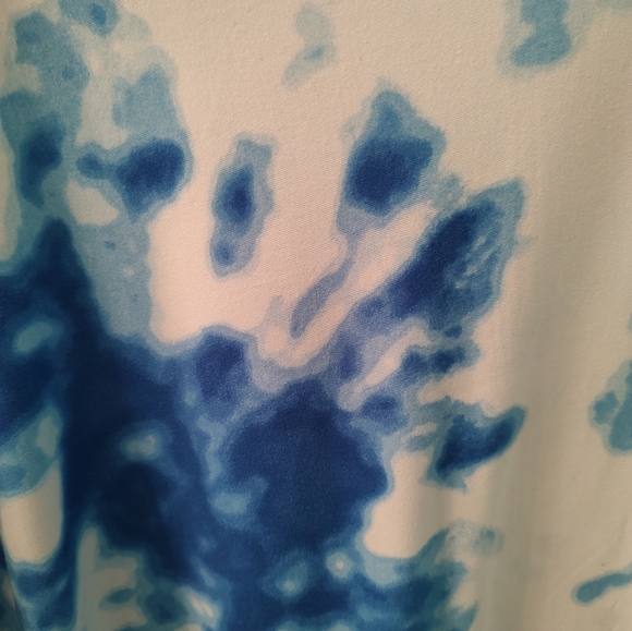 Bobbie Brooks Blue and White Tie-Dye T-Shirt Dress, Size 2X - Picture 4 of 5
